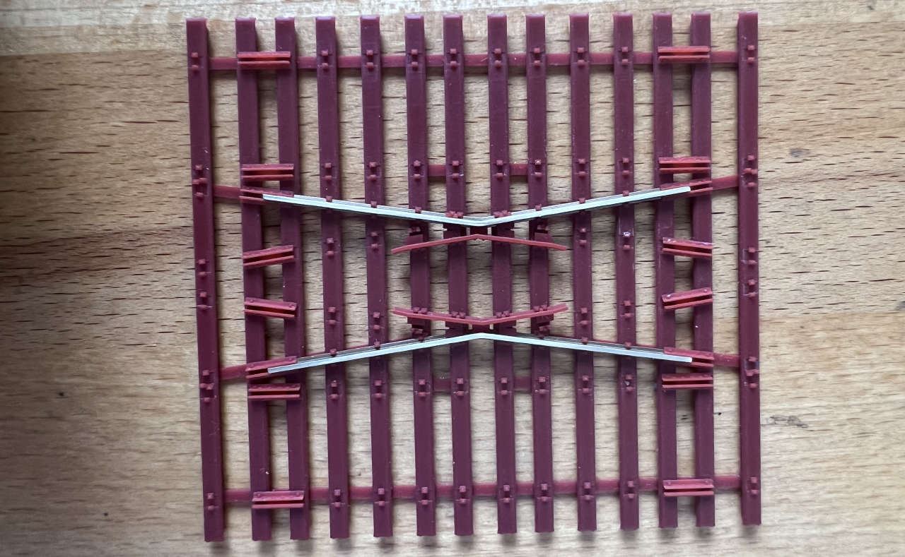 Druckteile Doppelte Gleiseverbindung 1:7 450 cm Zusammenbau